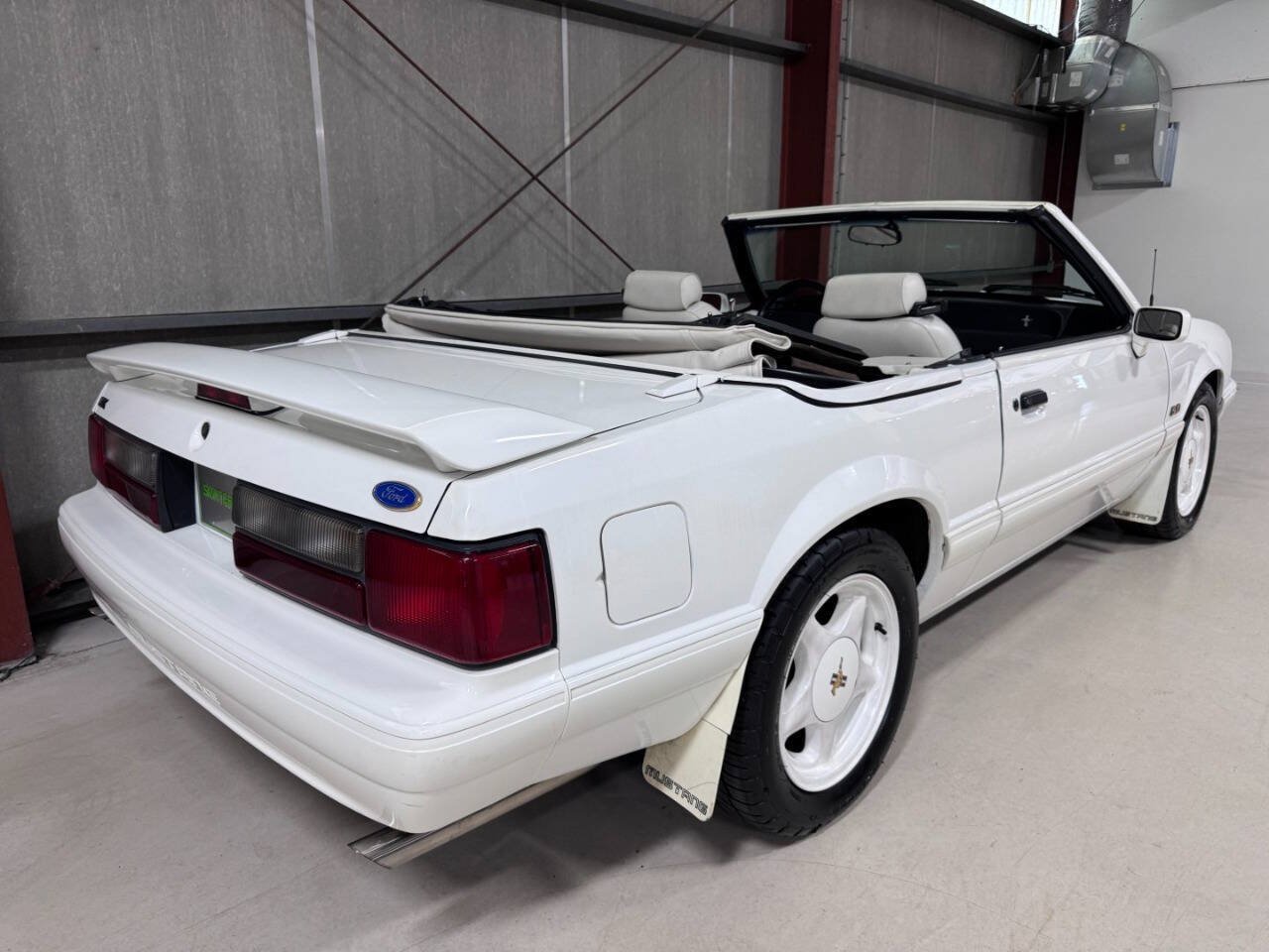 Used 1993 Ford Mustang LX RWD image 36