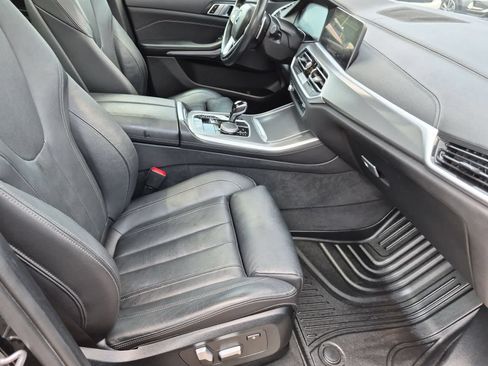 Used 2022 BMW X5 xDrive40i AWD/4WD image 23