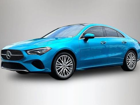 Used 2025 Mercedes-Benz CLA 250 image 2