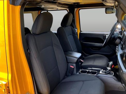 Used 2021 Jeep Wrangler Unlimited Sport AWD/4WD image 9