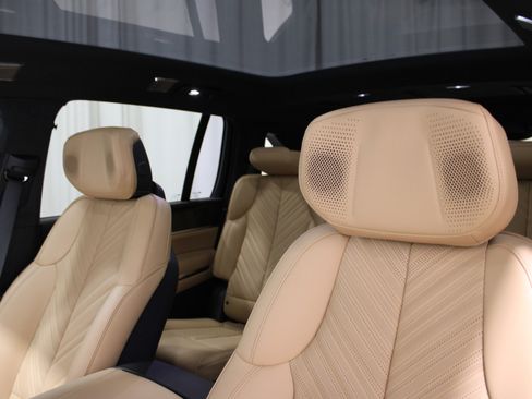 New 2025 Cadillac Escalade IQ Luxury 2 image 4