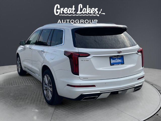 Used 2025 Cadillac XT6 Premium Luxury w/ Technology Package AWD/4WD image 3