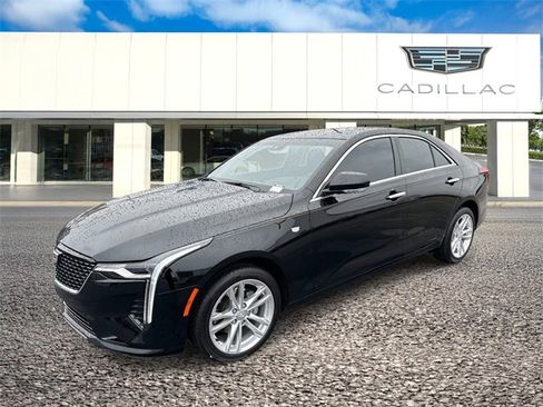 Certified 2025 Cadillac CT4 Luxury image 1