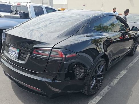 Used 2022 Tesla Model S AWD/4WD image 2