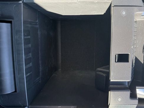 Used 2022 Ford Explorer Limited w/ Limited Technology Package image 28