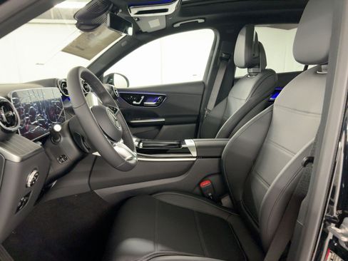 Certified 2026 Mercedes-Benz GLC 300 image 21