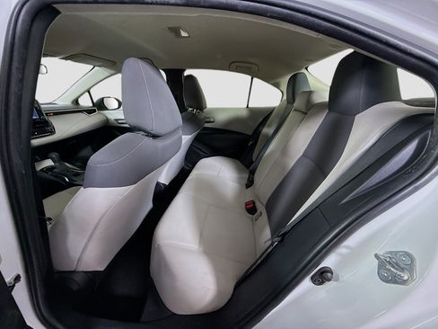 Used 2022 Toyota Corolla LE image 24