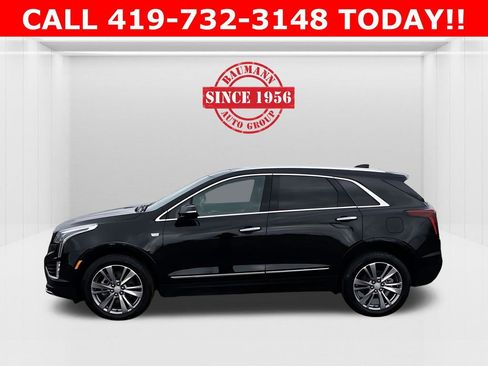 Used 2025 Cadillac XT5 Premium Luxury image 12