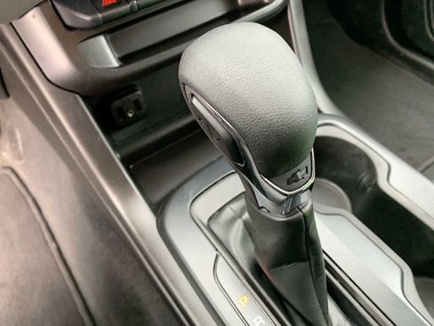 Certified 2022 Chevrolet Colorado W/T w/ WT Convenience Package image 15