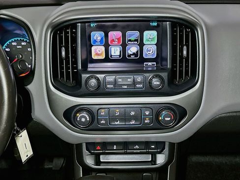 Used 2016 Chevrolet Colorado LT image 12