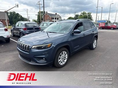 Used 2019 Jeep Cherokee Latitude w/ Popular Appearance Group