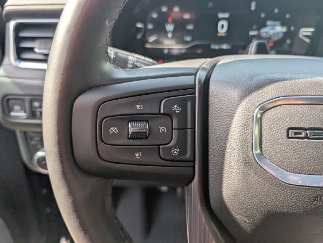 Used 2024 GMC Yukon Denali Ultimate AWD/4WD image 18