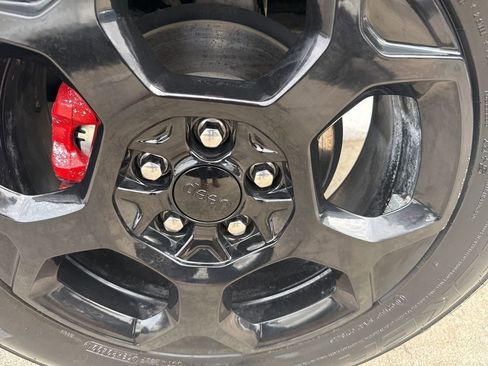 Used 2023 Jeep Compass Trailhawk w/ Trailhawk Convenience Group image 62