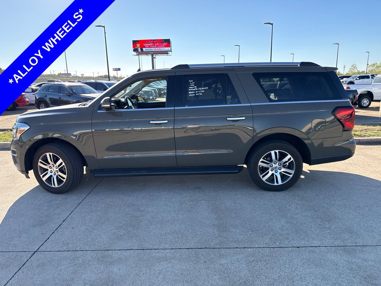 Used 2024 Ford Expedition Max Limited RWD image 3