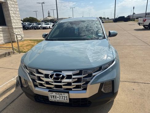 Used 2024 Hyundai Santa Cruz SEL AWD/4WD image 2