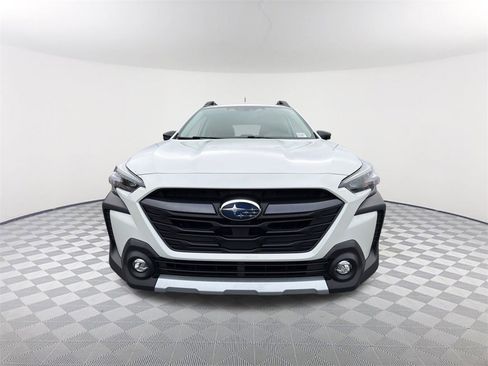 Used 2023 Subaru Outback Limited XT image 2