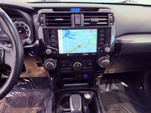 Used 2023 Toyota 4Runner TRD Off-Road Premium image 25