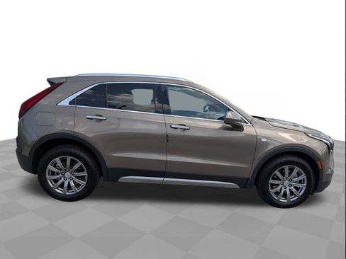 Certified 2020 Cadillac XT4 Premium Luxury w/ Driver Awareness Package FWD image 3