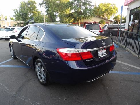 Used 2015 Honda Accord LX image 4