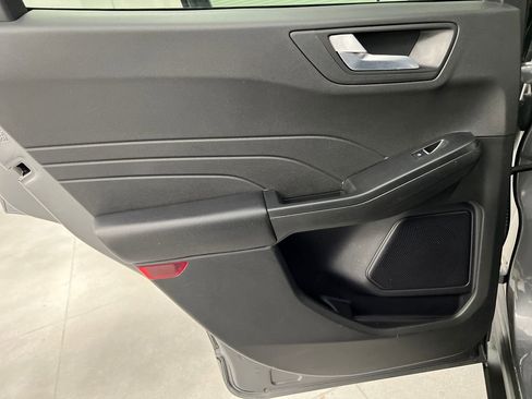 Used 2024 Ford Escape ST-Line w/ Cold Weather Package image 15