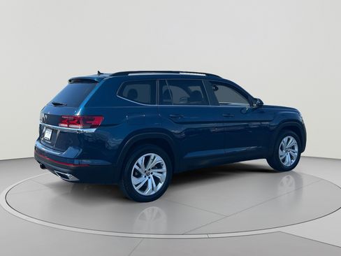 Certified 2021 Volkswagen Atlas SE w/ Towing Package FWD image 5