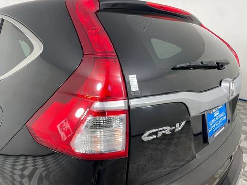 Used 2016 Honda CR-V SE image 19