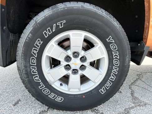 Used 2017 Chevrolet Colorado W/T w/ WT Convenience Package AWD/4WD image 10