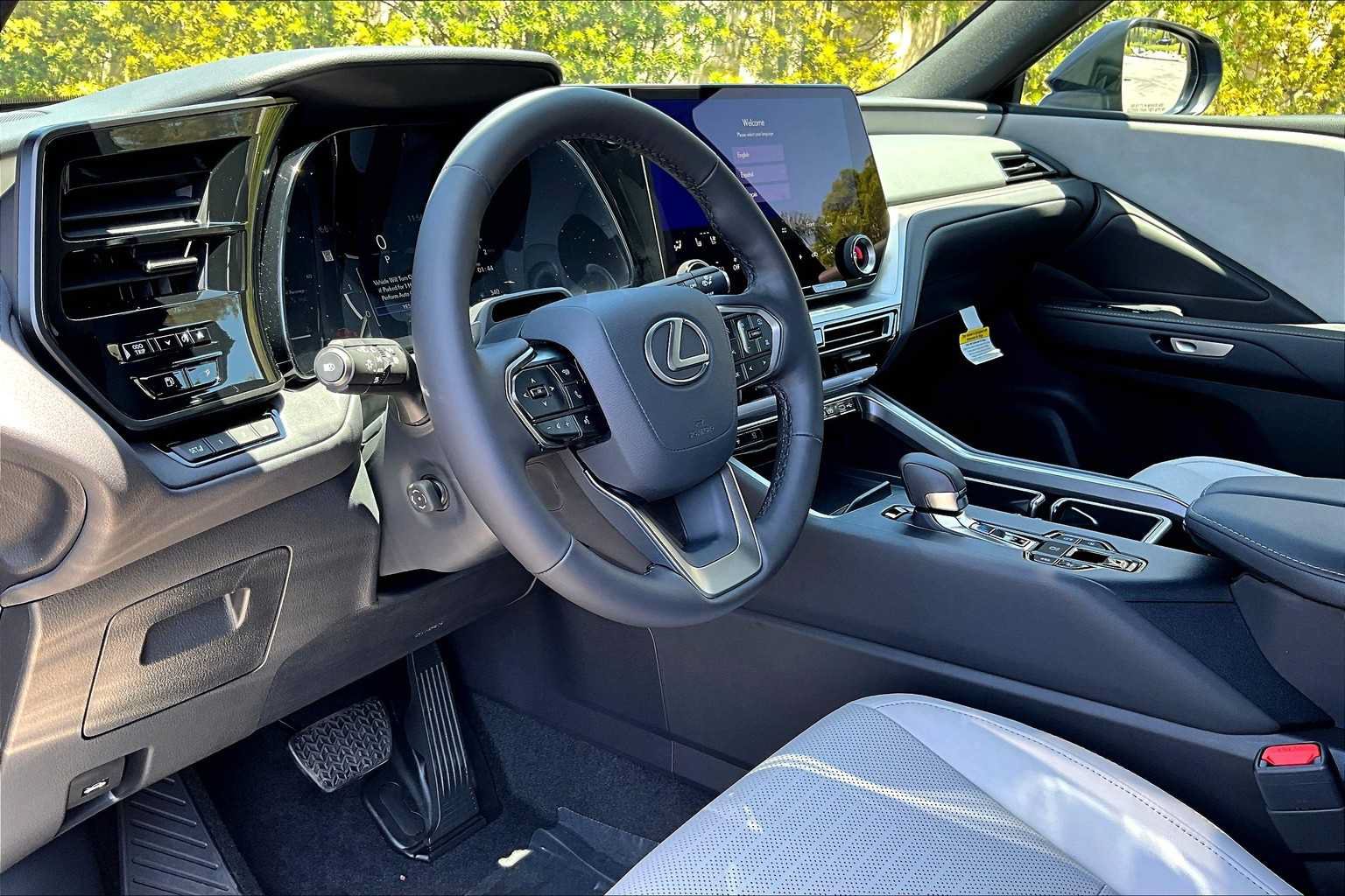 Used 2025 Lexus TX 350 AWD w/ Technology Package image 10