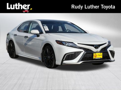 Certified 2023 Toyota Camry XSE w/ Navigation Package FWD image 1