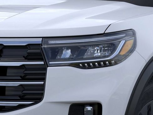 New 2026 Ford Explorer Active w/ Active Comfort Package AWD/4WD image 21