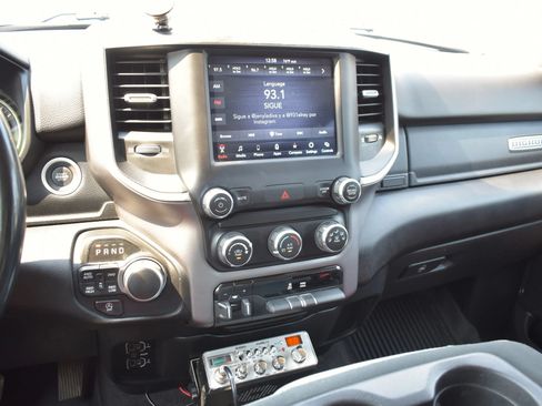 Used 2020 RAM 1500 Big Horn AWD/4WD image 19