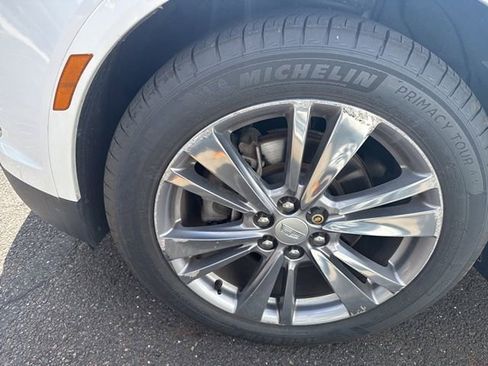 Used 2023 Cadillac XT5 Premium Luxury AWD/4WD image 6
