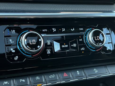 New 2026 GMC Sierra 1500 Denali w/ Technology Package image 19