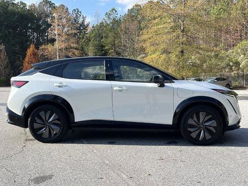 Certified 2024 Nissan Ariya AWD image 29