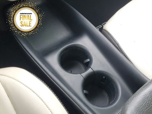 Certified 2018 Toyota Prius Two image 28