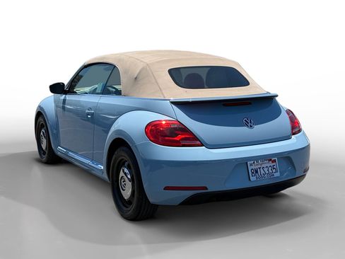 Used 2013 Volkswagen Beetle 2.5 FWD image 3