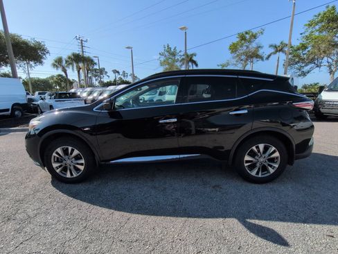 Used 2018 Nissan Murano SV AWD/4WD image 8