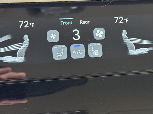 New 2026 Genesis GV70 2.5T AWD/4WD image 21