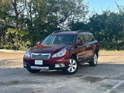 Used 2012 Subaru Outback 3.6R Limited w/ Moonroof Pkg