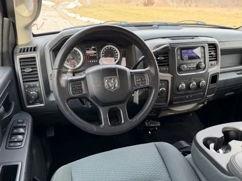 Used 2014 RAM 1500 Express image 20