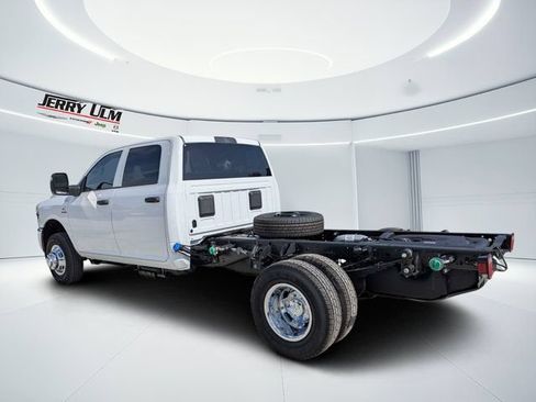 New 2026 RAM 3500 Tradesman w/ Chrome Appearance Group A AWD/4WD image 5