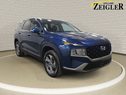 Certified 2023 Hyundai Santa Fe SEL image 3