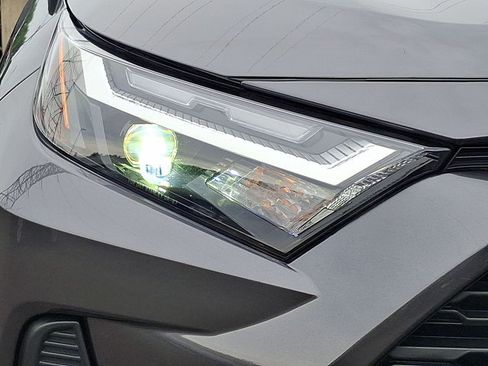 Certified 2024 Toyota RAV4 LE AWD/4WD image 29