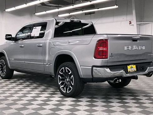 Used 2025 RAM 1500 Limited AWD/4WD image 2