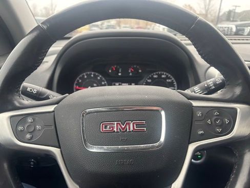 Used 2018 GMC Terrain SLE image 13