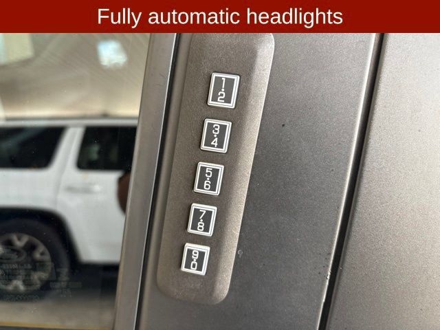 Used 2022 Ford Maverick XLT FWD image 12