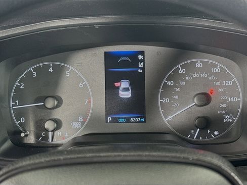 Used 2025 Toyota Corolla LE image 16