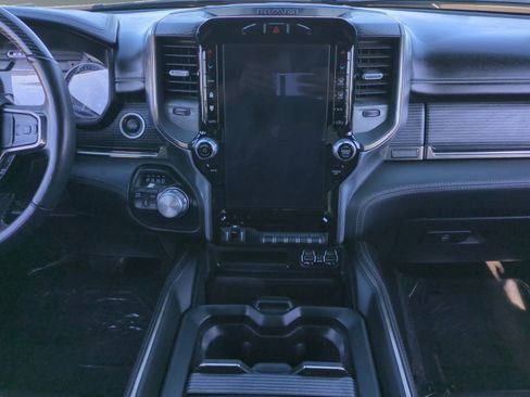 Used 2020 RAM 1500 Limited w/ Body Color Bumper Group image 11