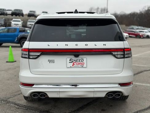 Used 2025 Lincoln Aviator Black Label image 6