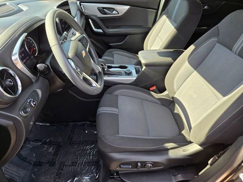 Used 2023 Chevrolet Blazer LT w/ Driver Confidence Package image 9